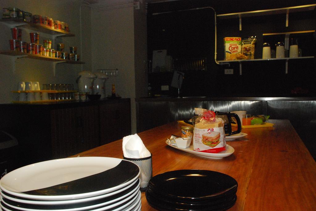 Oyes Hostel Krabi town Dış mekan fotoğraf