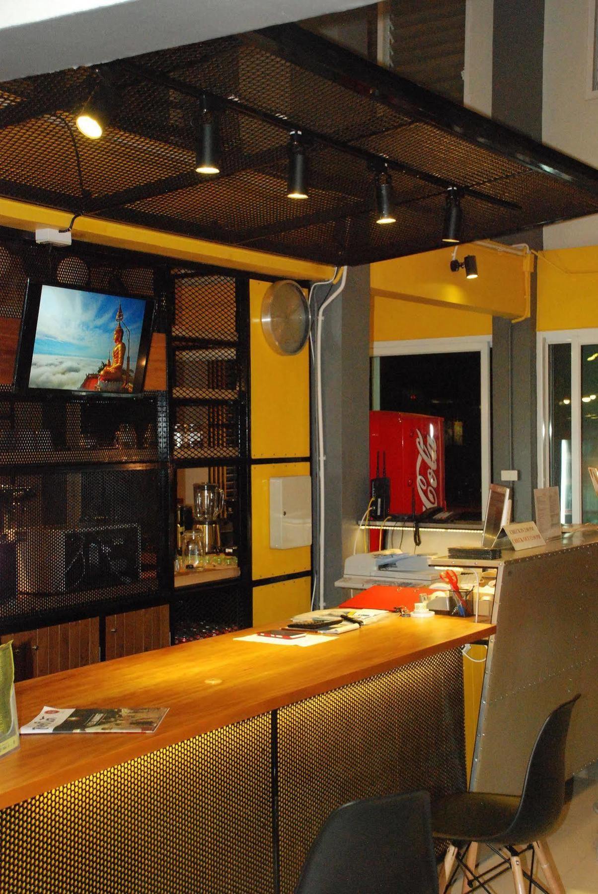 Oyes Hostel Krabi town Dış mekan fotoğraf