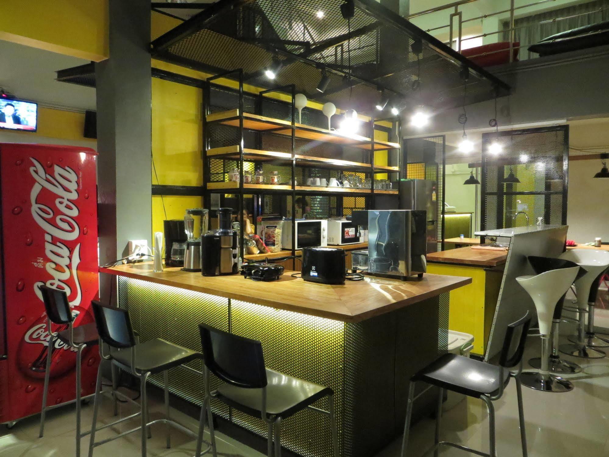 Oyes Hostel Krabi town Dış mekan fotoğraf